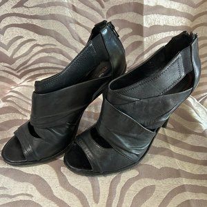 Leather Open Toe Shootie